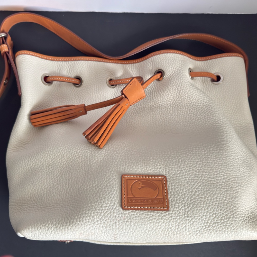 Dooney & Bourke White and Tan Leather Shoulder Bag. Saffiano Serena Crossbody